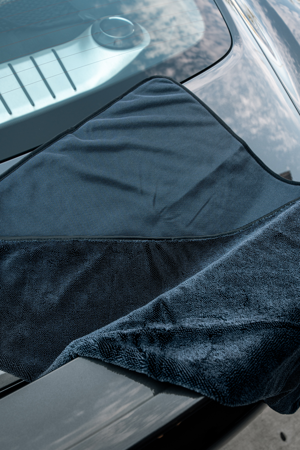 Blackline Slim Twisted-Loop Car Drying Towel