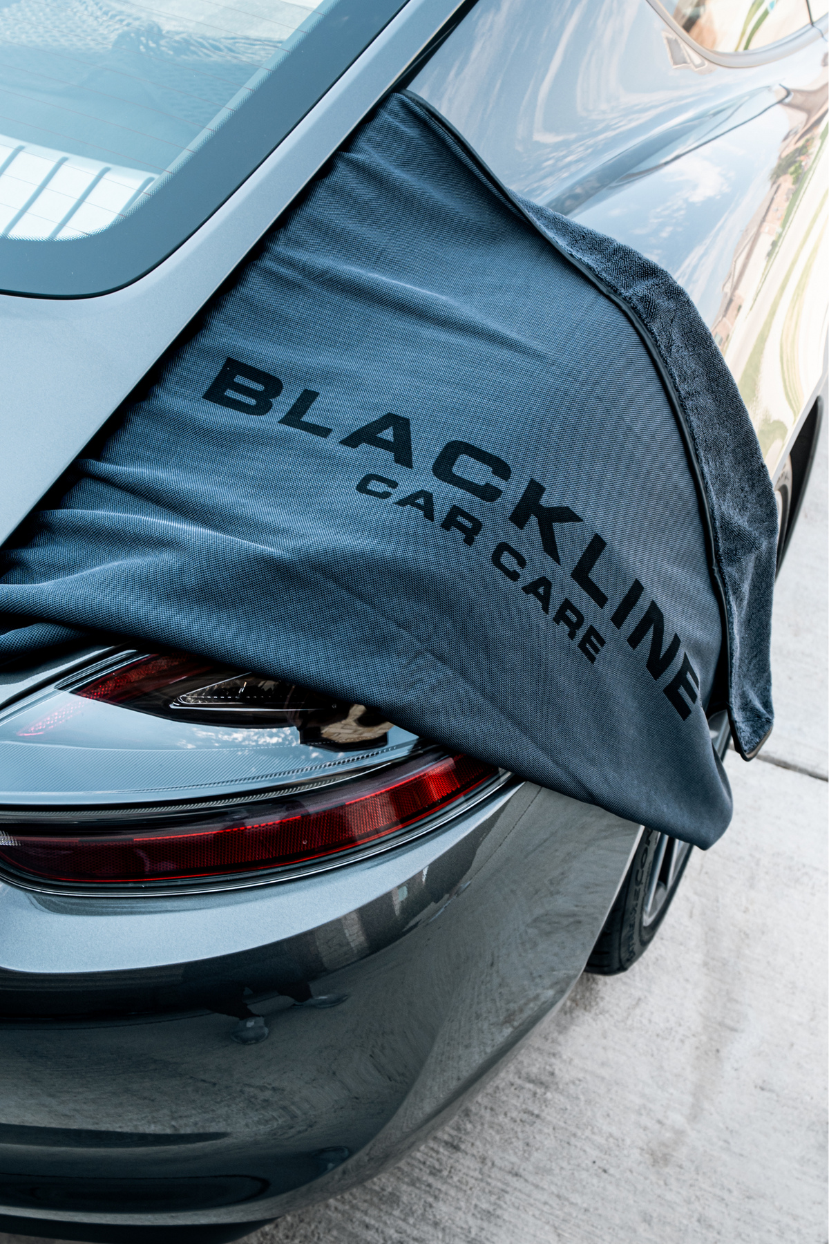 Blackline Slim Twisted-Loop Car Drying Towel
