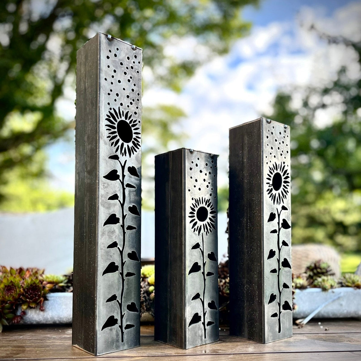 Sunflowers Under the Stars Solar Luminary